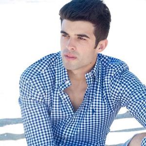 Meet your Posher, Nic